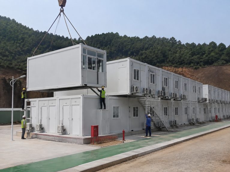 集装箱办公室与工程营地房